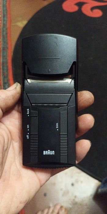 Продам дорожню бритву