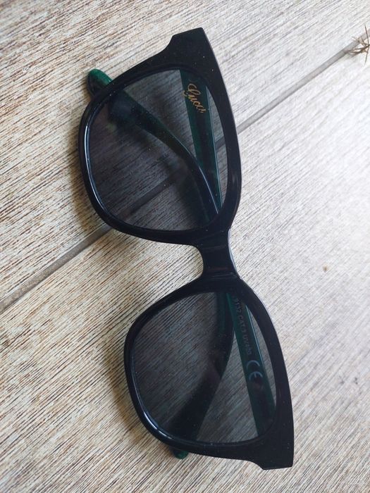 Casualowe okulary przeciwsłoneczne Gucci