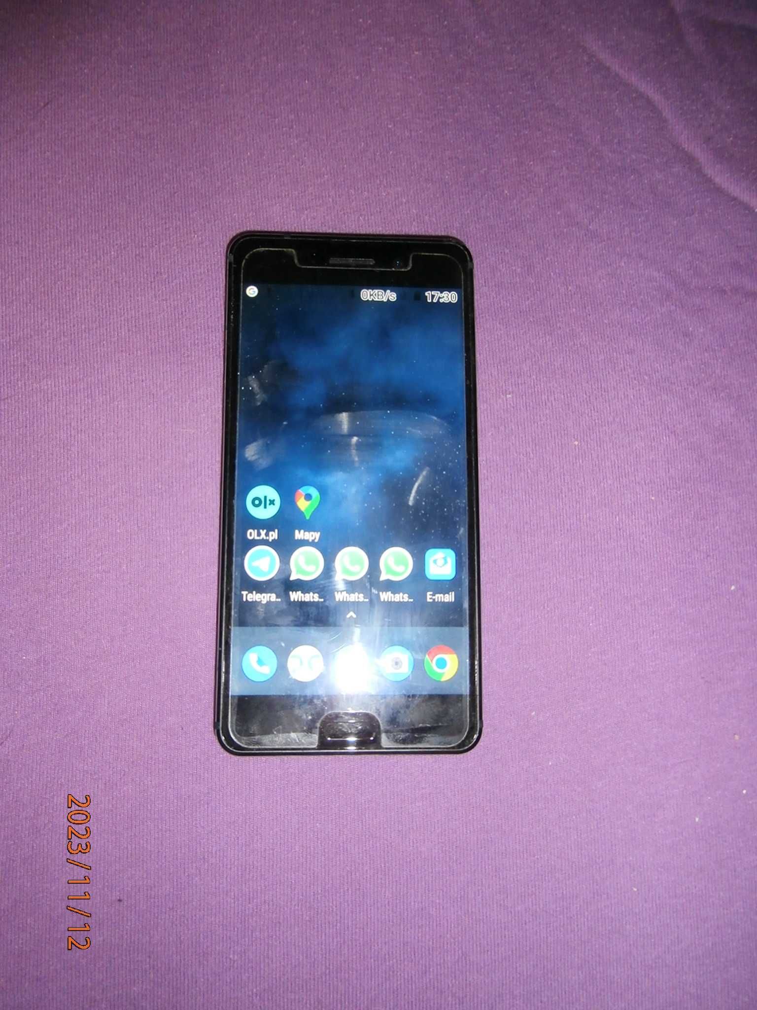 Nokia 6 + ładowarka stojąca, etui, inne dodatki - sprawna czytaj opis