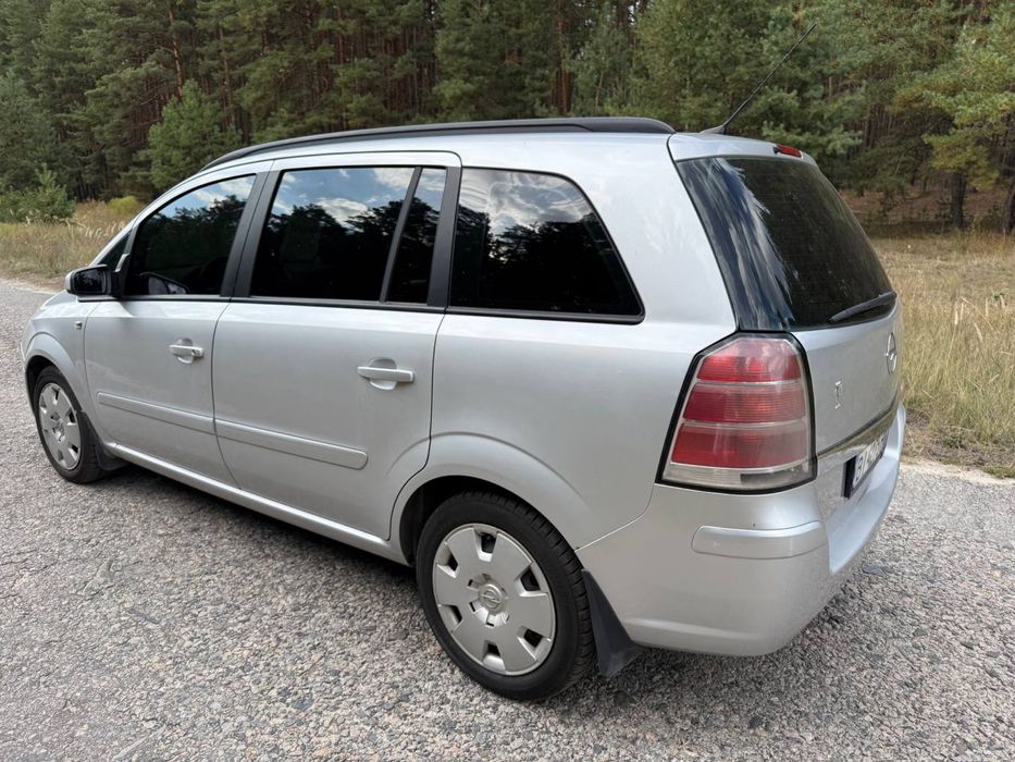 Продам Opel Zafira