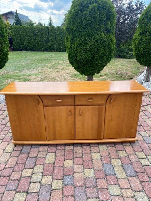 Komplet mebli drewnianych