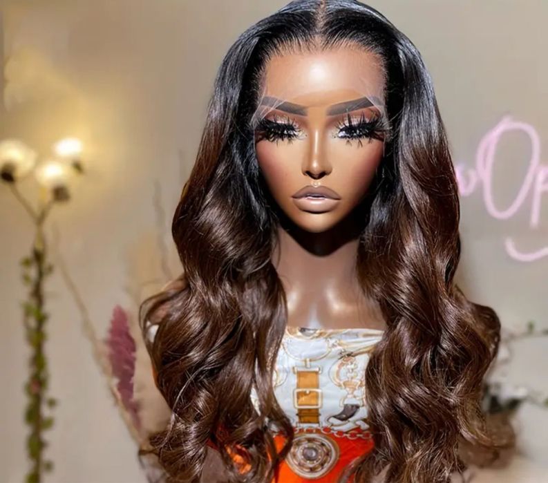 Tranças 30€  perucas organicas 30€Aplicação gratis