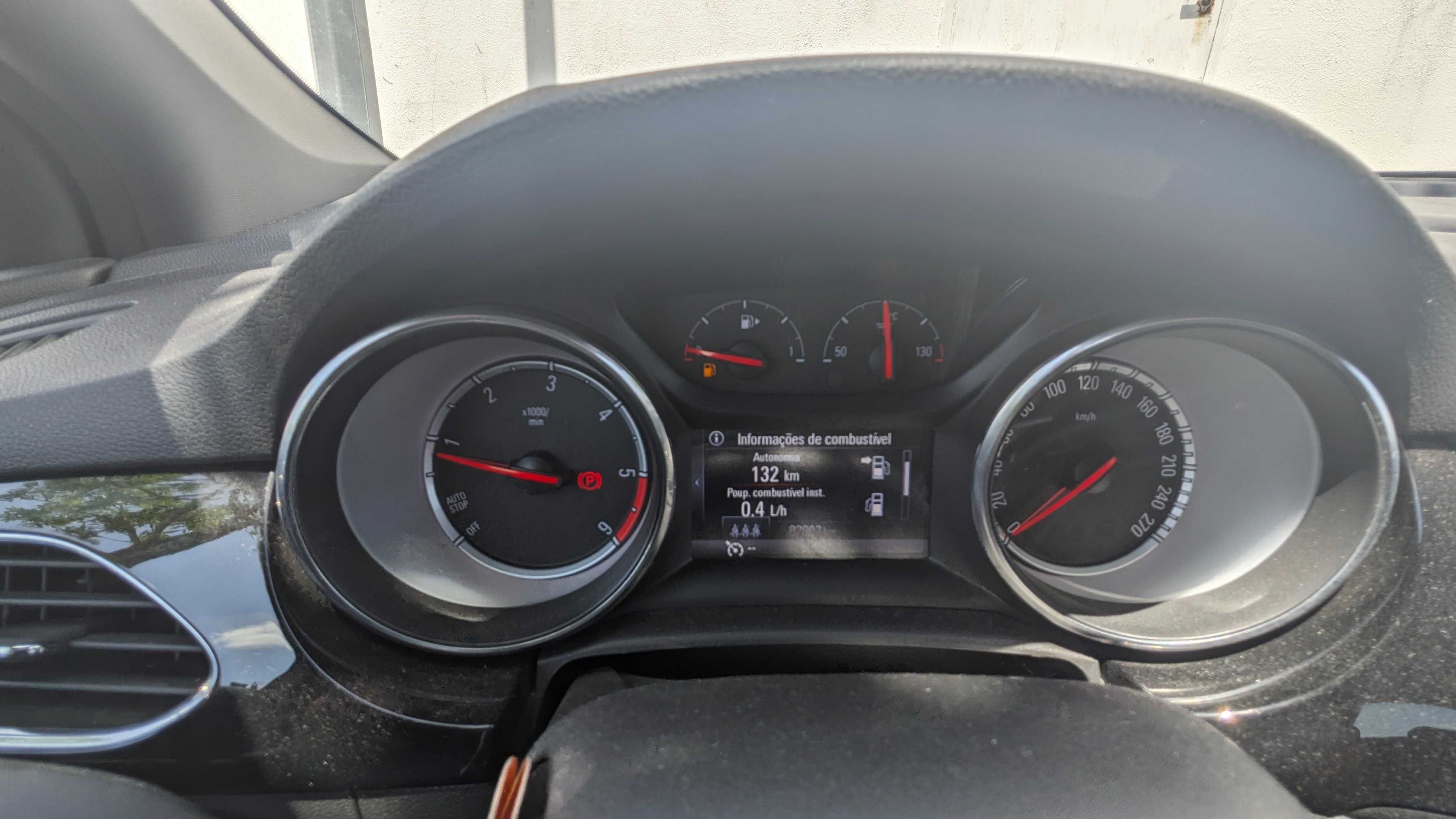 Opel Astra CDTI. 110 CV