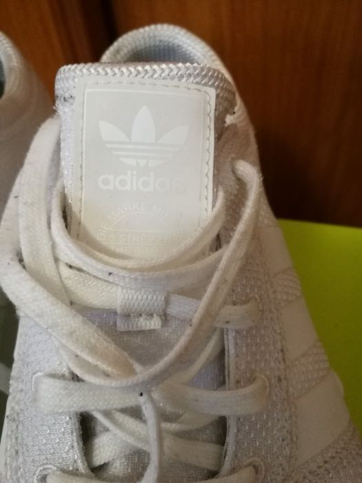 Tênis adidas novas