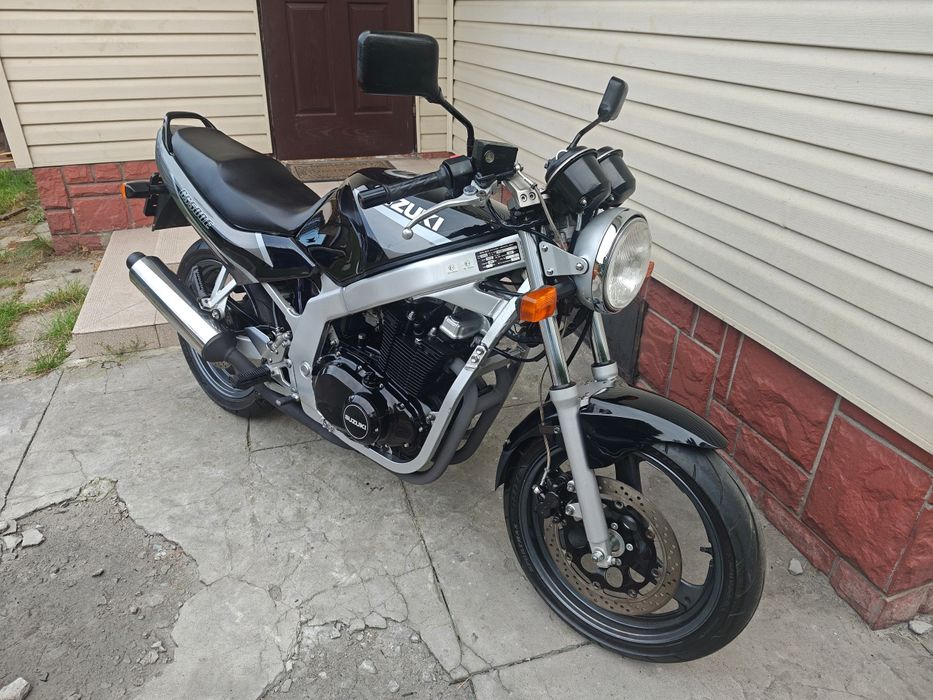 Suzuki GS 500 en CB xj kat. A 2