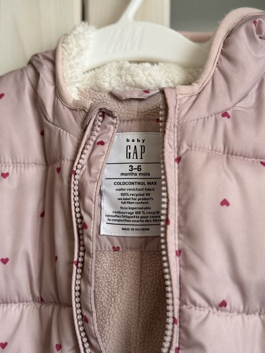 Комбінезон для дівчинки сердечка GAP оригінал 3-6 міс зимовий