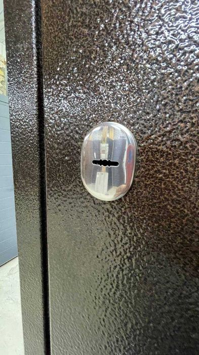 Двері металеві Метал - МДФ ПВХ 80 вулиця : в наявності