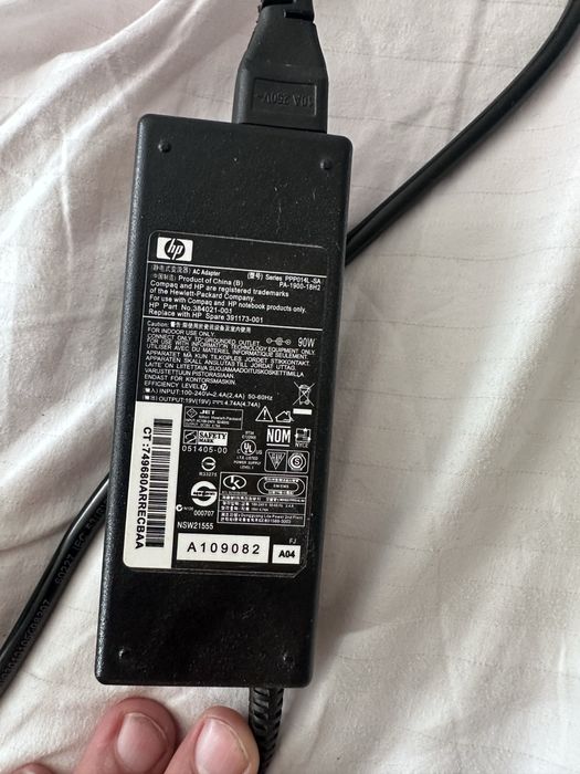 Зарядка для ноутбуков HP
