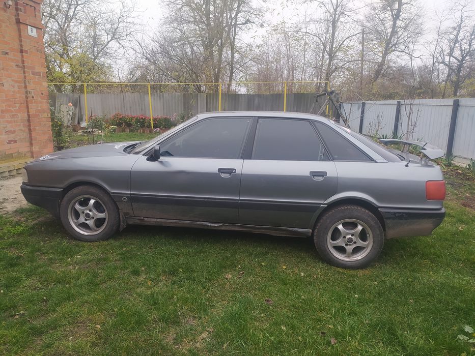 Продам  ауді  80