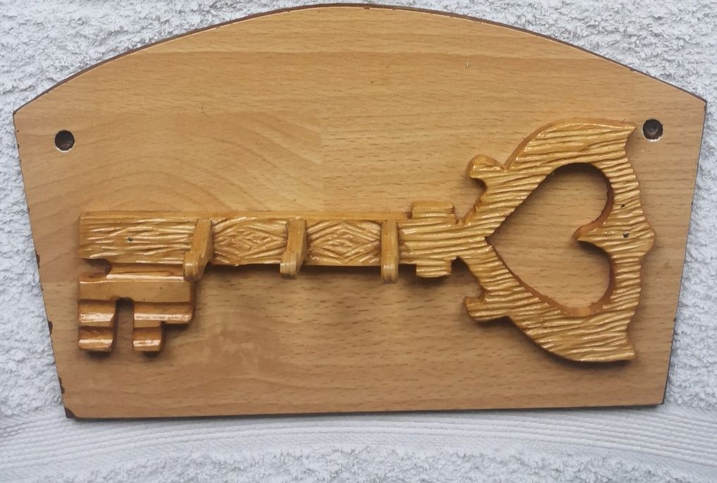 wieszak na klucze ścienny drewniany 3 uchwyty RETRO 3D Tanio Okazja!