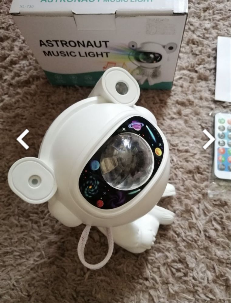 Музыкальный Ночник LED звездное небо Astronaut Космонавт