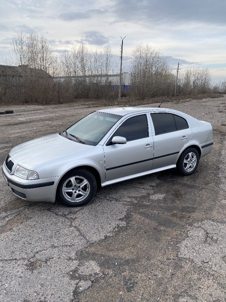 Skoda Octavia Tour Шкода Октавія Тур