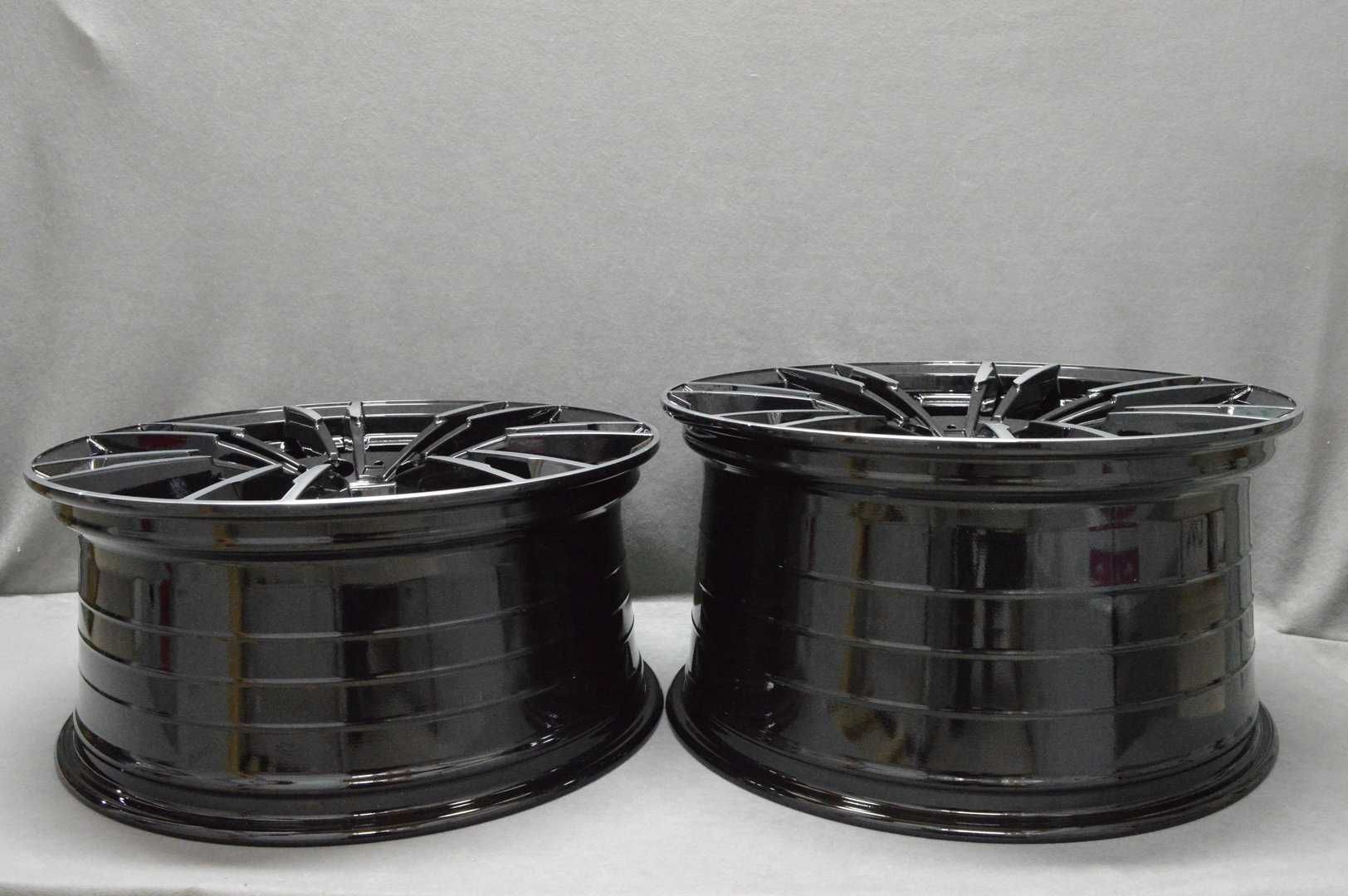 Felgi VEEMANN MODEL: MG355 20" 9J ET35 + 10,5J ET45 5x120 BMF