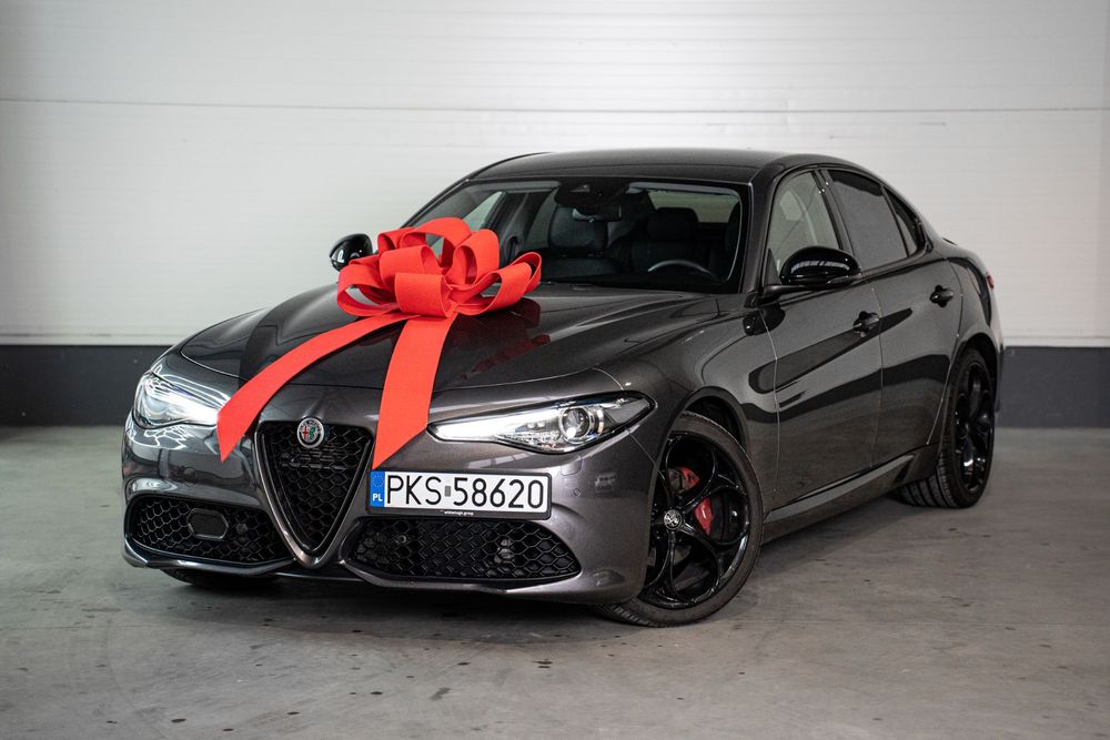 Alfa Romeo Giulia Alfa Romeo Giulia 2.0 Benzyna Automat • Black Edition • Europa | PL