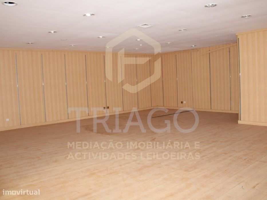 Loja com 95 m2 no Hiper Grossista