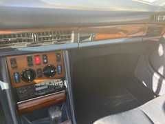 Mercedes 300SE 1988
