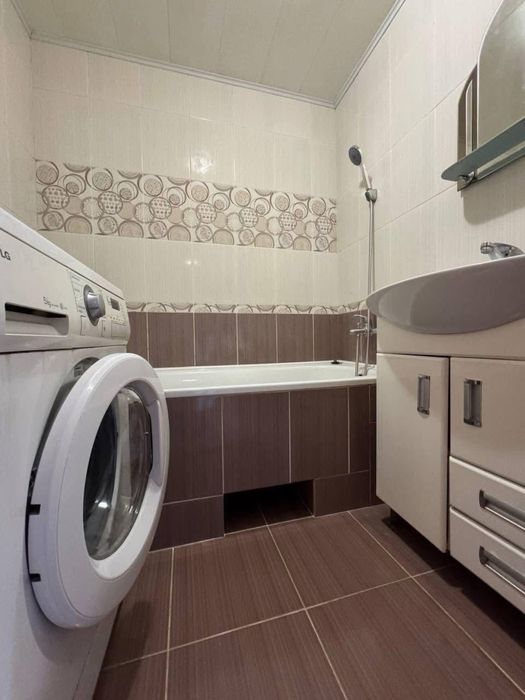 Оренда 2 кімнати Лесі Украінки