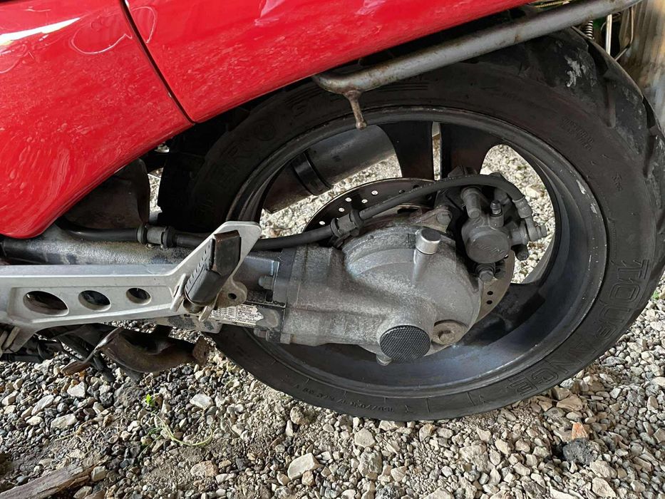 Honda ntv 650cc 1995