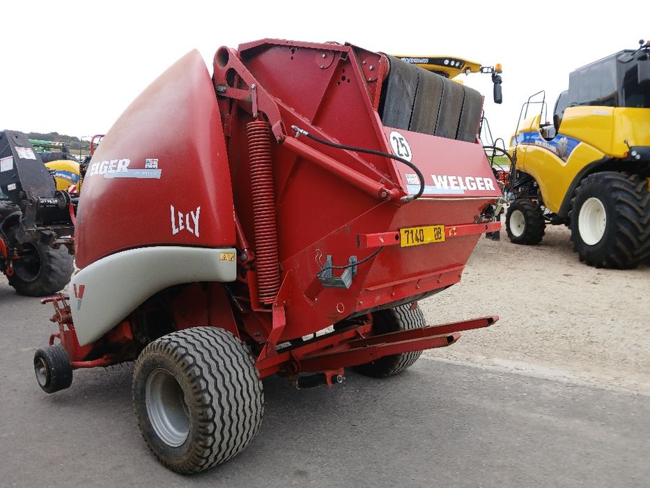 Prasa balująca VARIA 165 MASCAR ,   Feraboli new holland Lely 435