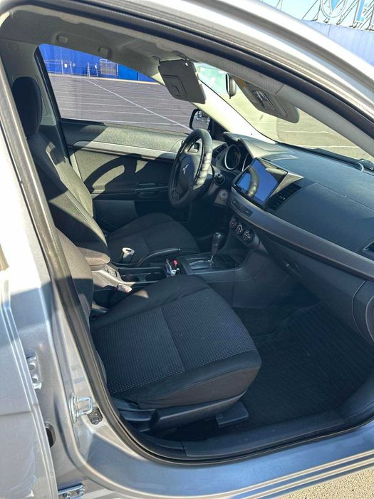 Продається Mitsubishi Lancer 2008року