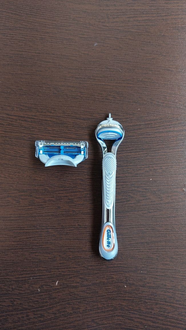 Станок для бритья для гоління Gillette
