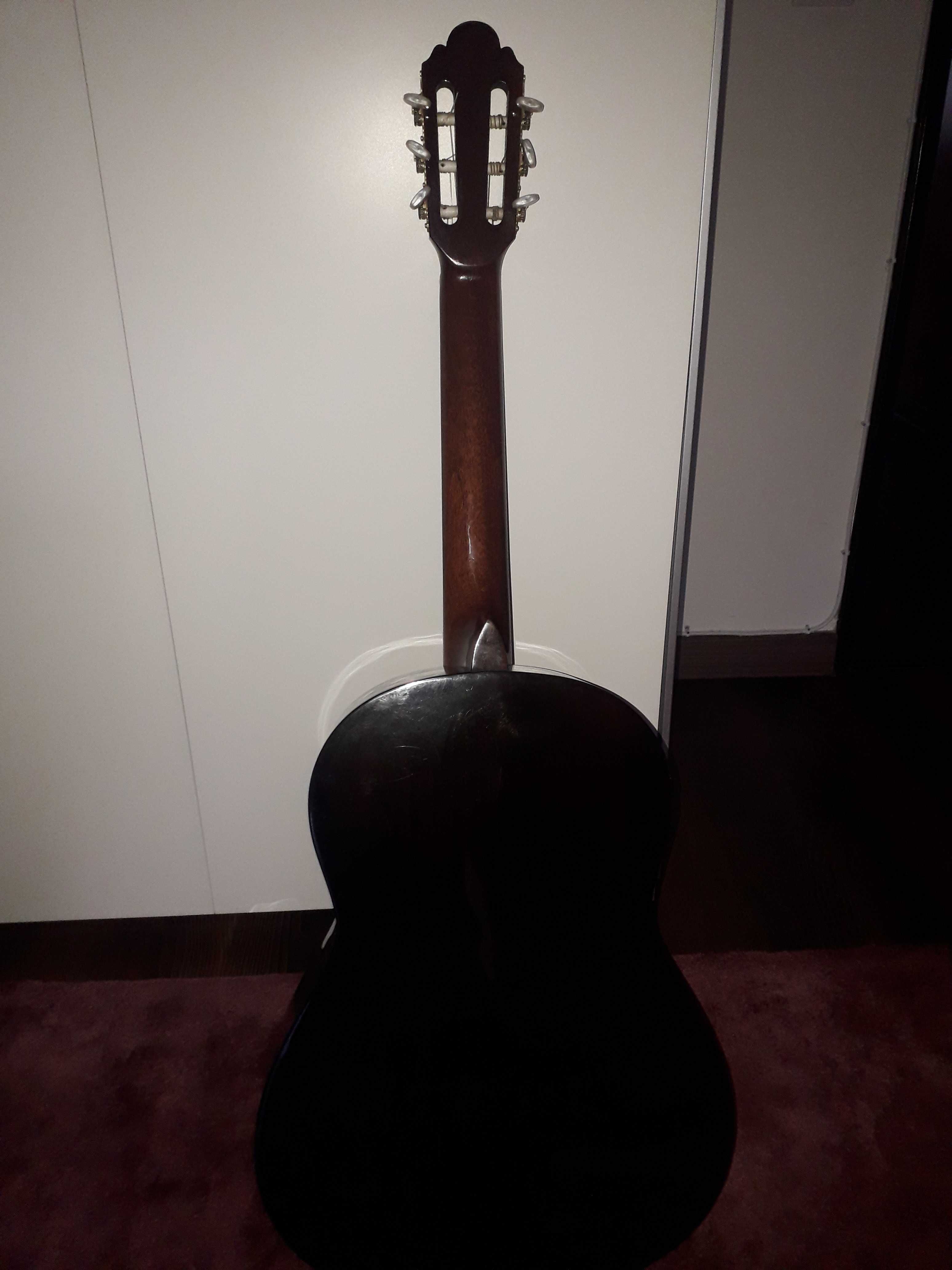 Guitarra  italiana