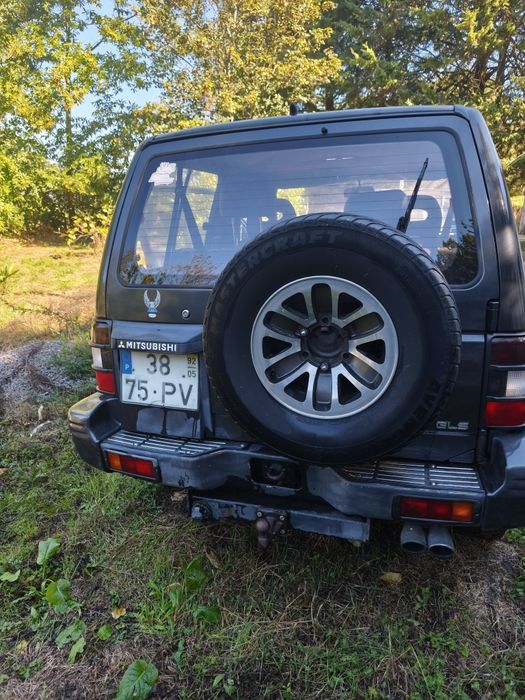 Mitsubishi Pajero 2.5
