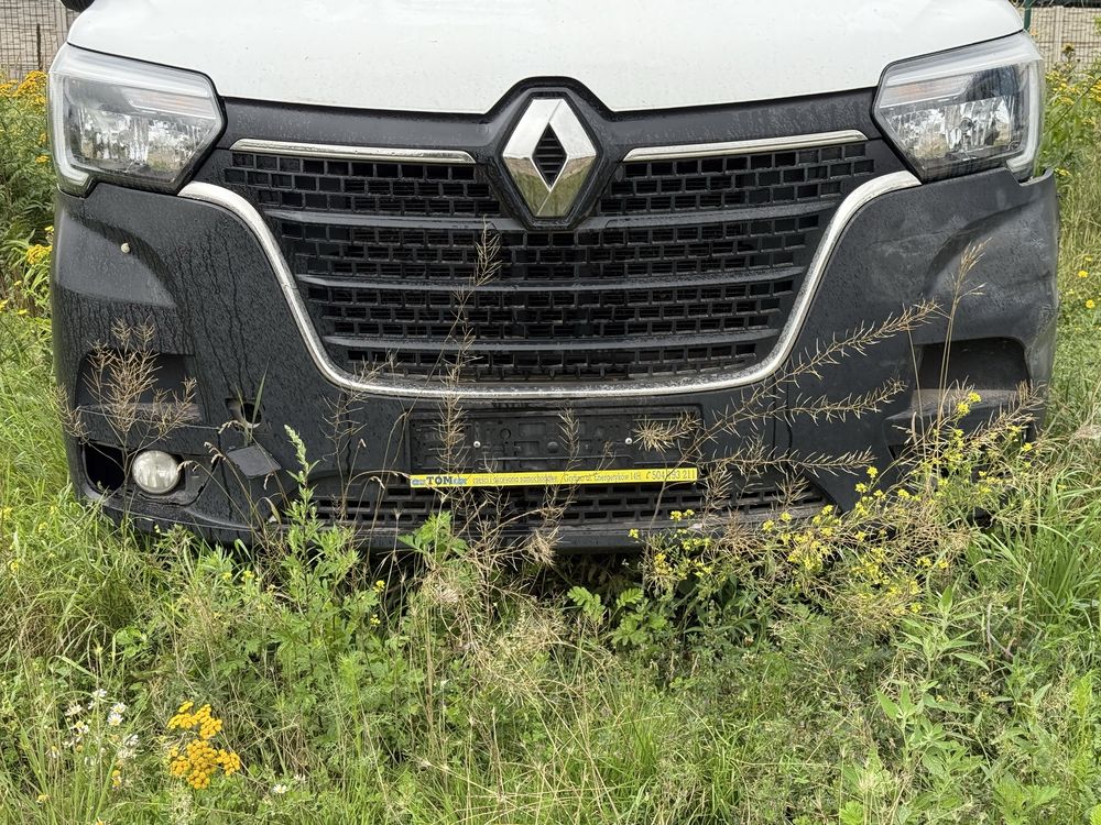 Renault Master 19-23 przód kompletny