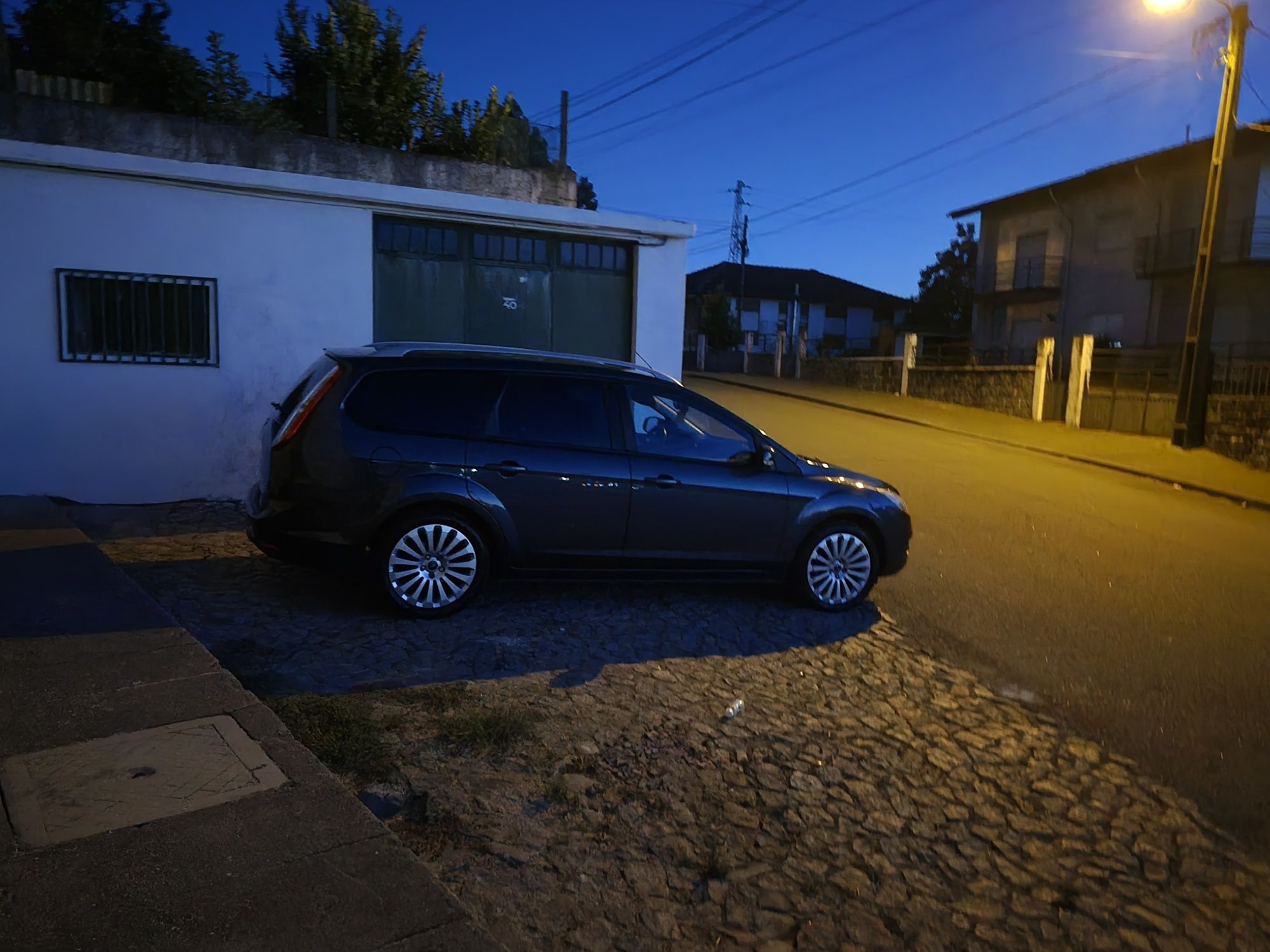 Vendo Ford focus