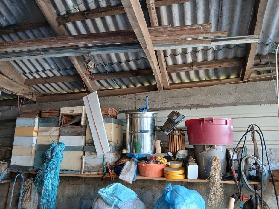 Material de Apicultura