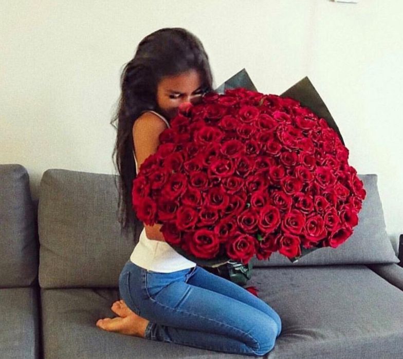 101 Роза ! Красная, белая!