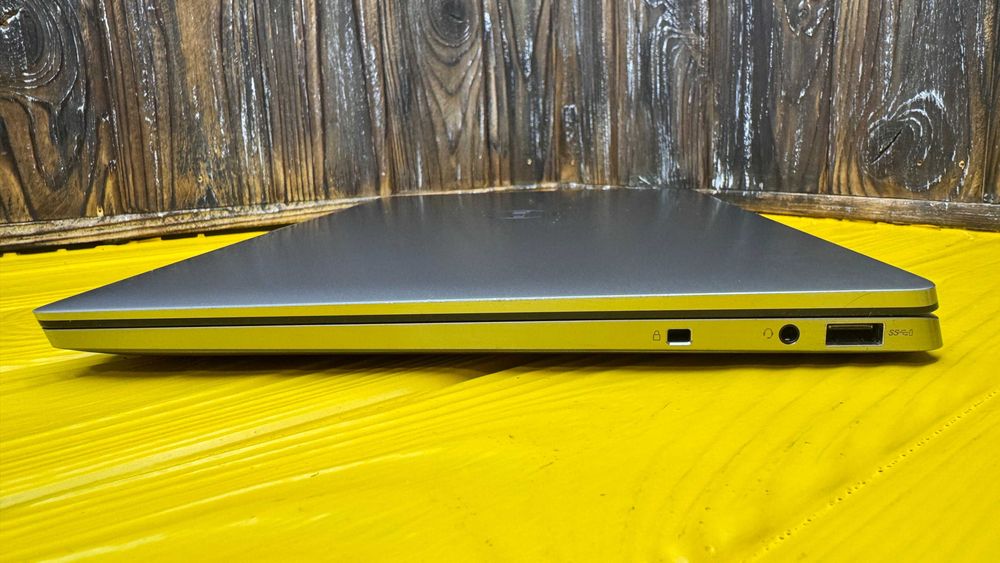 СуперЦіна! Потужний Офісний Ноутбук Dell Latitude 9520 /Core i5-1135G7