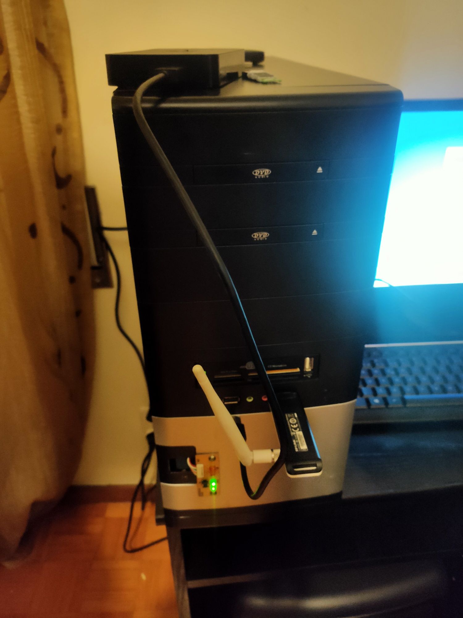 Torre Core 2 Duo