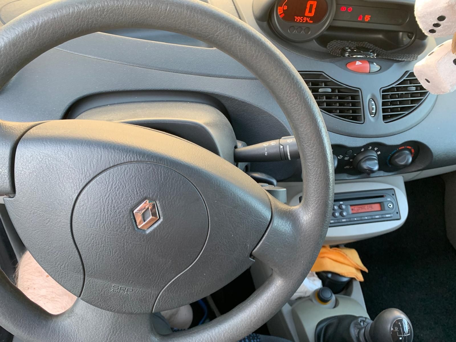 Renault Twingo II 1.2 Gasolina – 58 CV