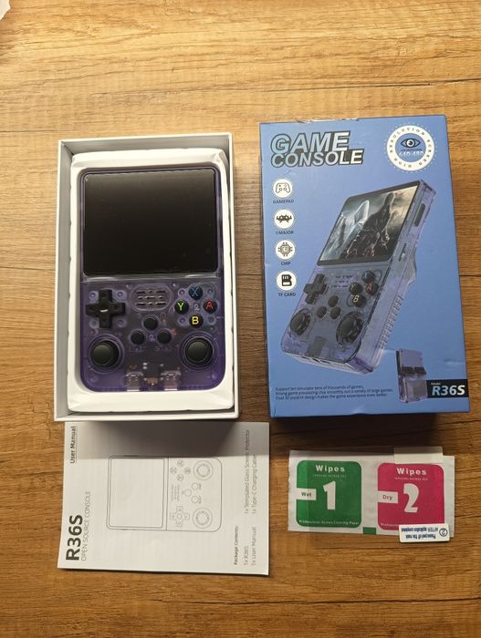 Przenośna konsola R36S prezent na Święta, Mikołaja