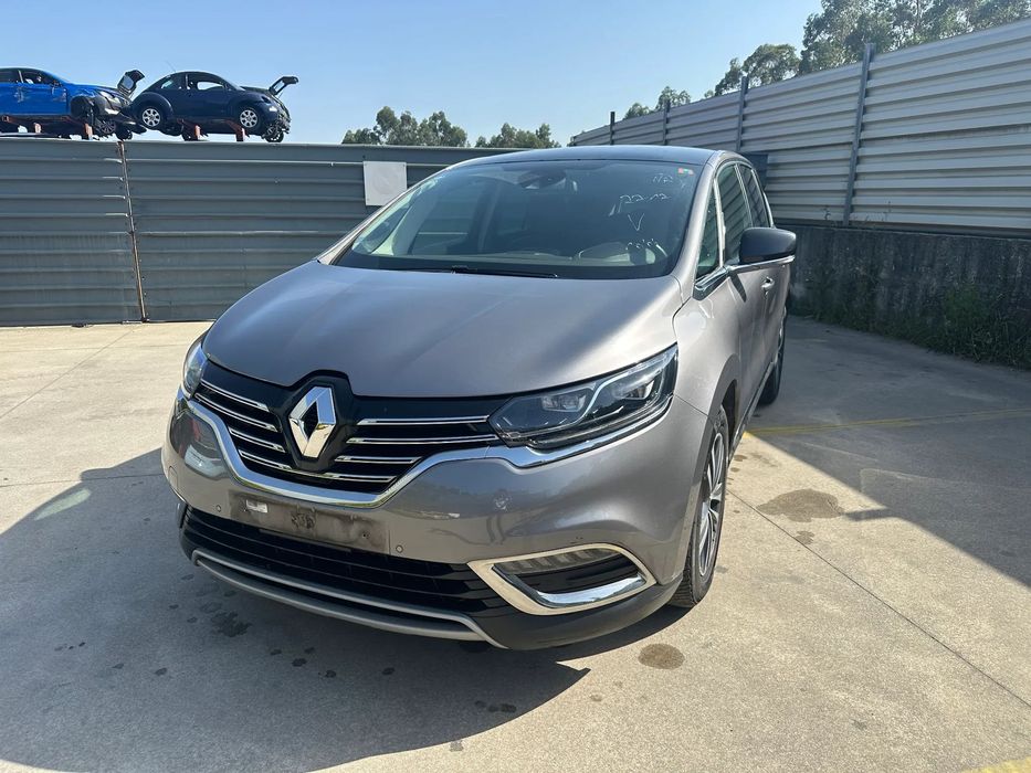 RENAULT ESPACE V 1.6 DCI BITURBO 160 CV DE 2018 EM CENTRO DE ABATE (FIM DE VIDA)
