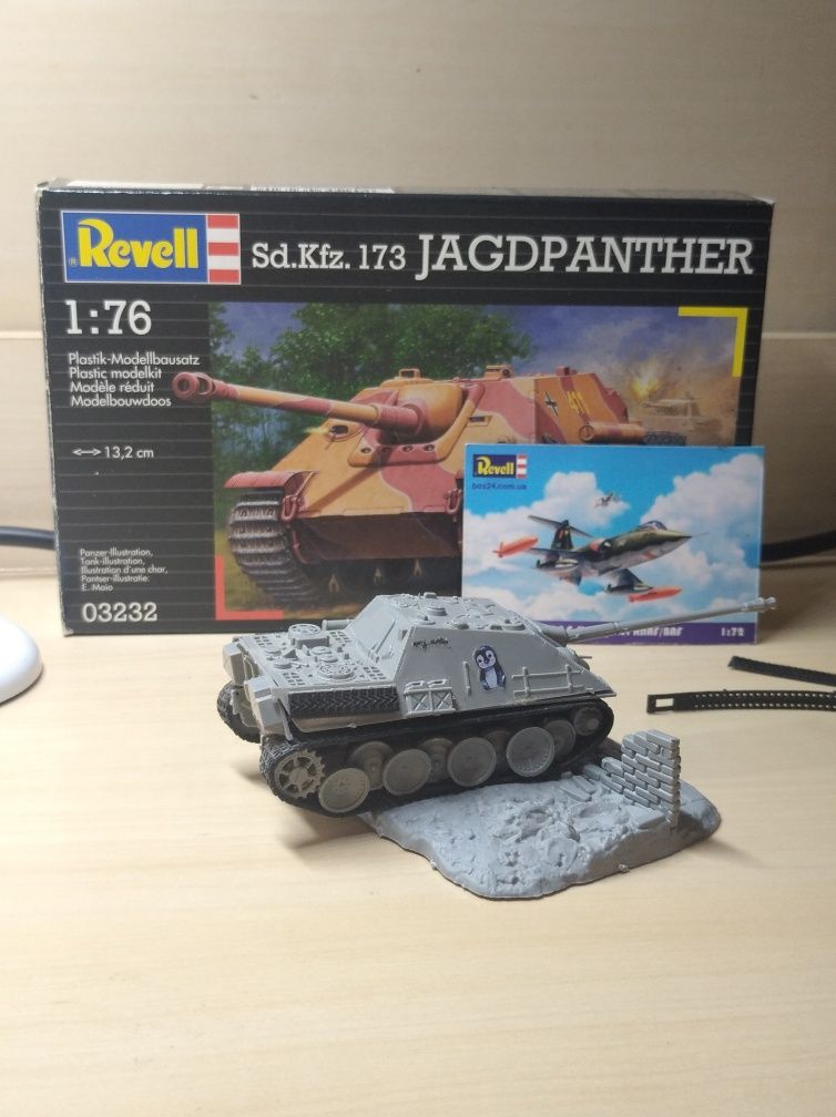 Продам модель танка від Revell Jagdpanther.