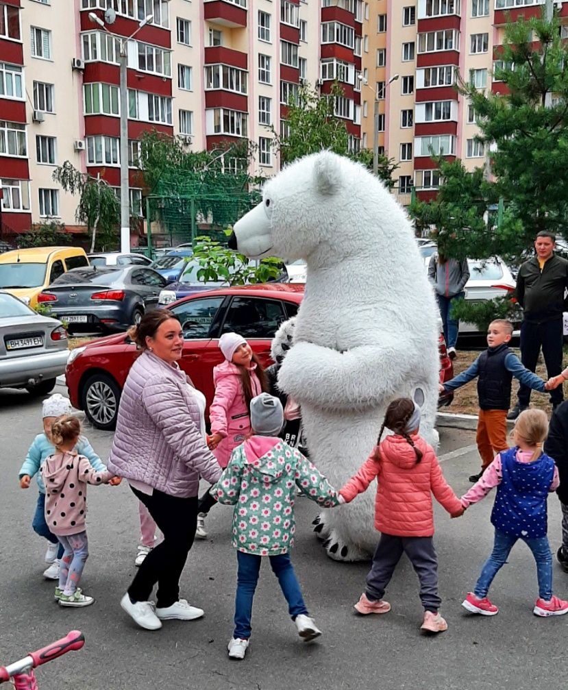 Білий  Ведмідь мішка  привітання  Аніматор Київ/область