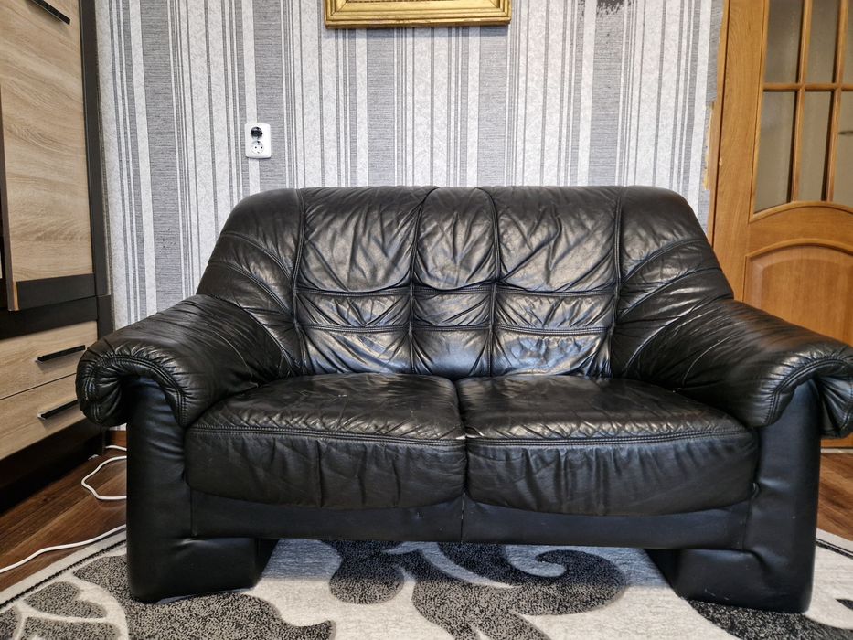 Продам шкіряний диван, комплект 3 шт
