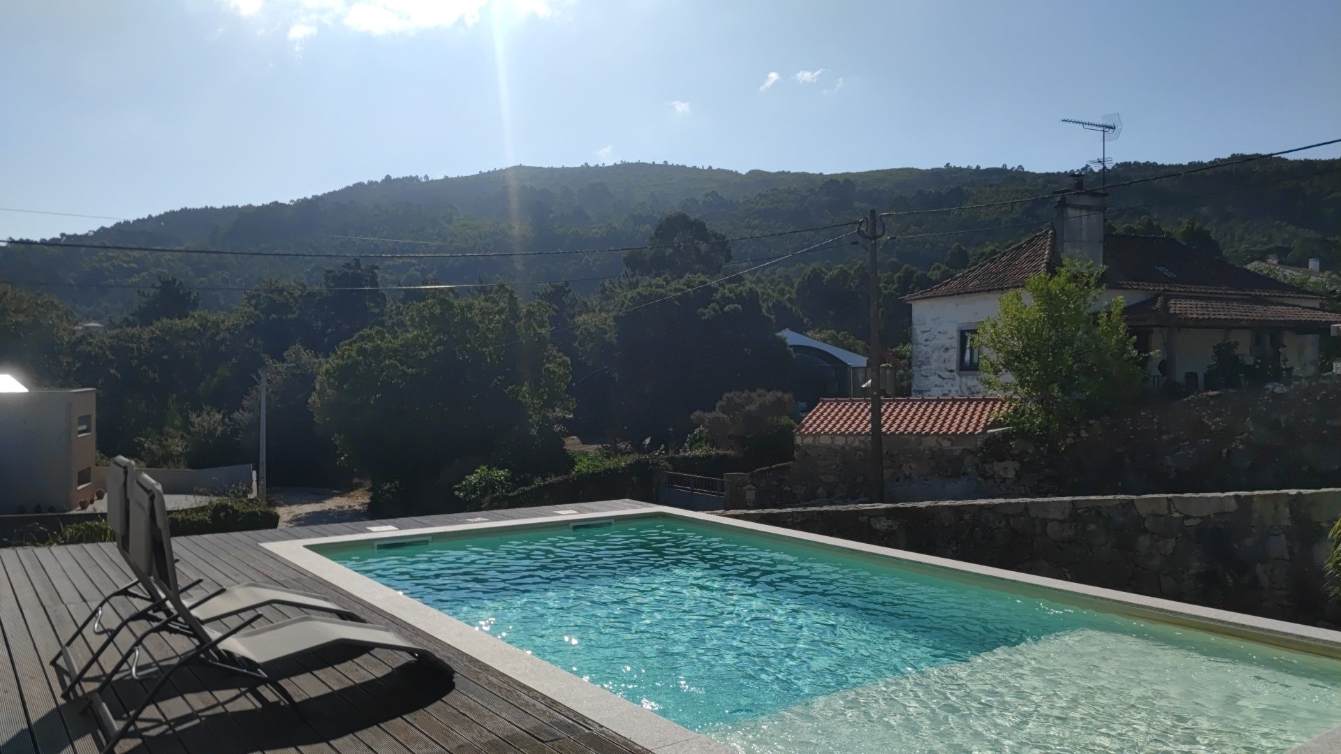 Venda Particular Moradia isolada com Piscina