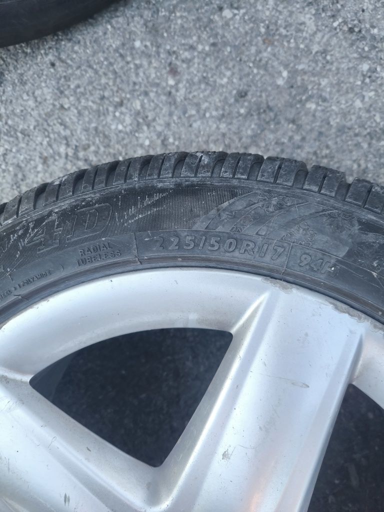 4 Felgi + opony 5* 112 r 17