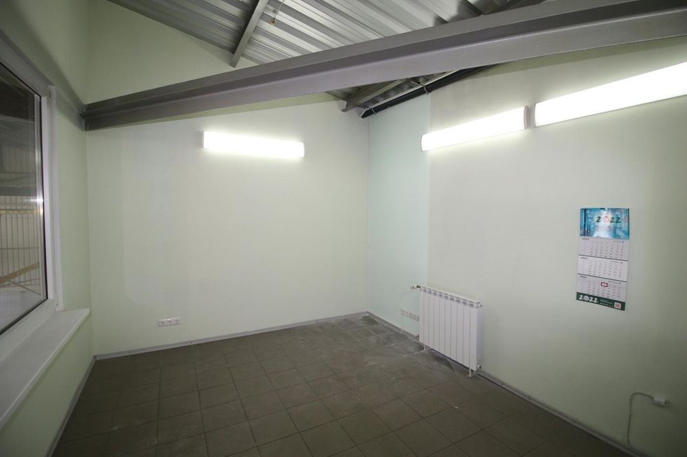 Оренда складу 1297,8 кв.м., з офісними приміщеннями