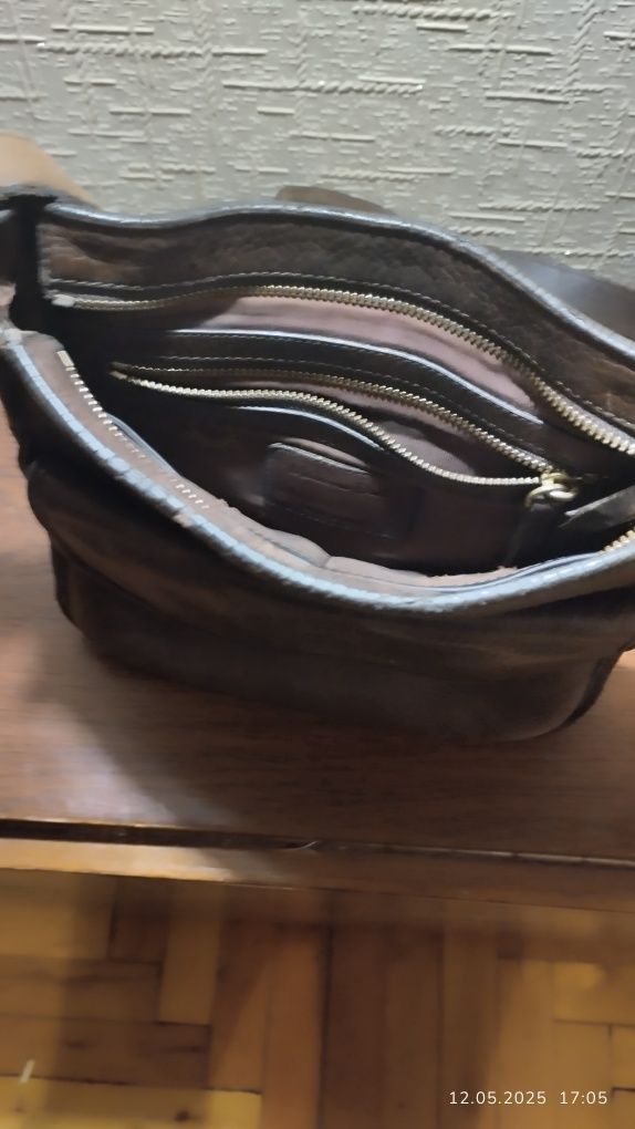 Продам кожана сумка MASSIMO DUTTI   ,INDIA, натуральна кожна.