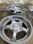 Jantes 16 com centros bmw