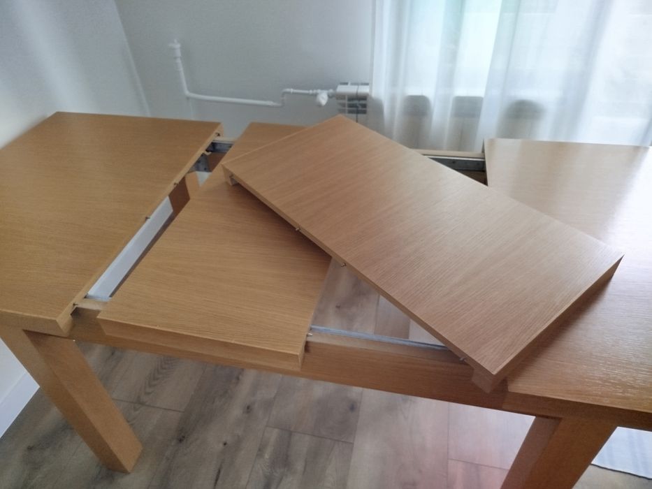 Stół rozkładany do salonu