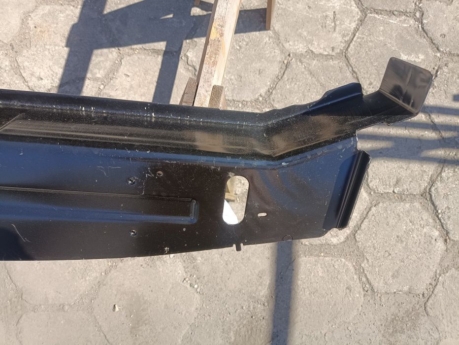 Ford Transit custom kk21 pas tył tylny zamknięcie podłogi orginał