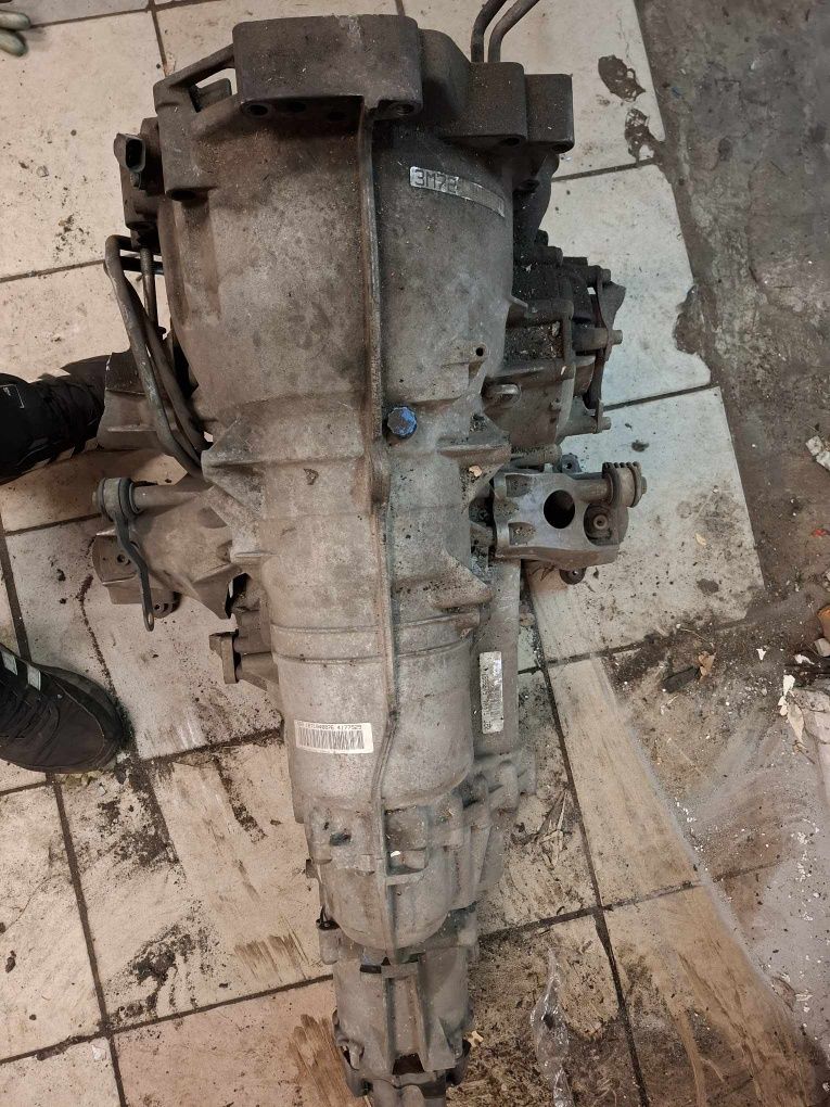 Głowica a8 d3 4.2 V8 BFM lewą lub prawa lewa prawa