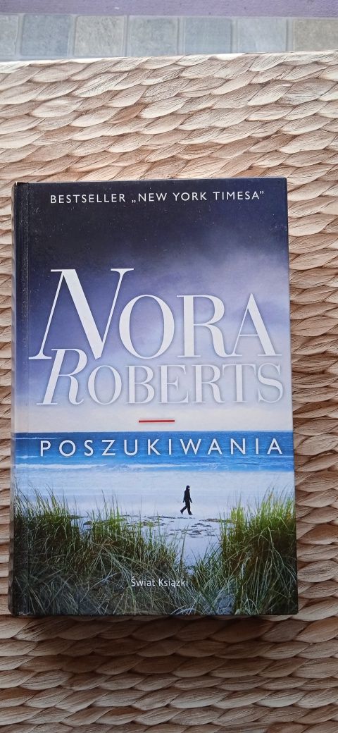 Nora Roberts Poszukiwania bestseller