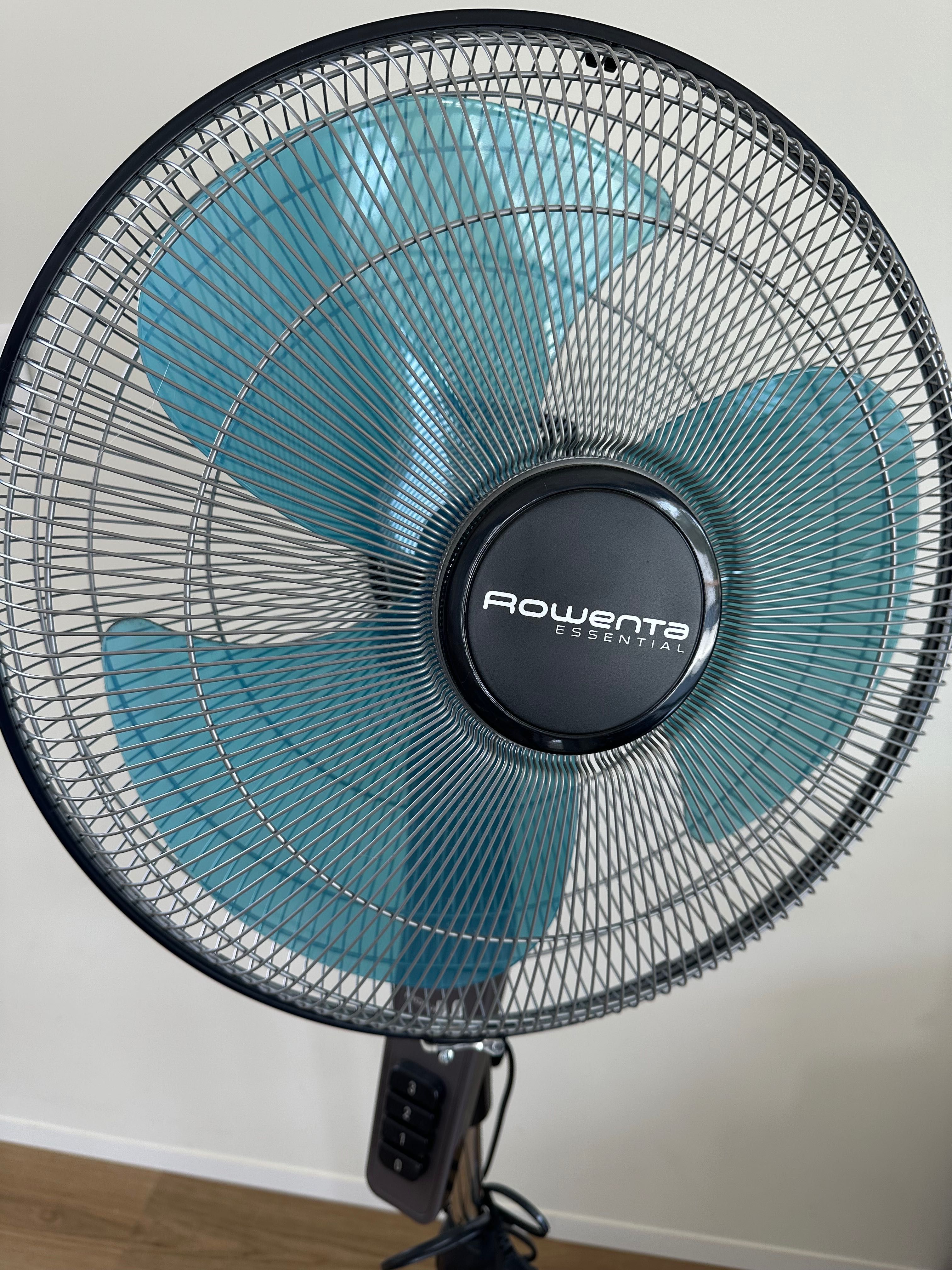 Ventilador Rowenta, de pedestal, 60W, 3 Velocidades