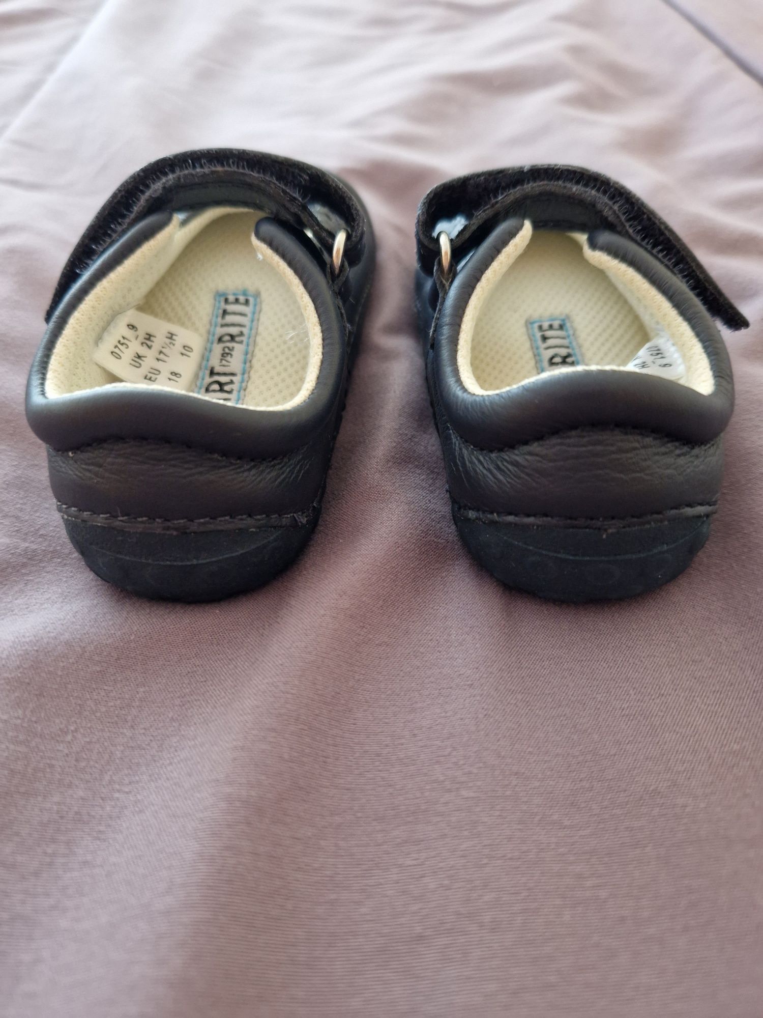 Sapatos bebé número 18